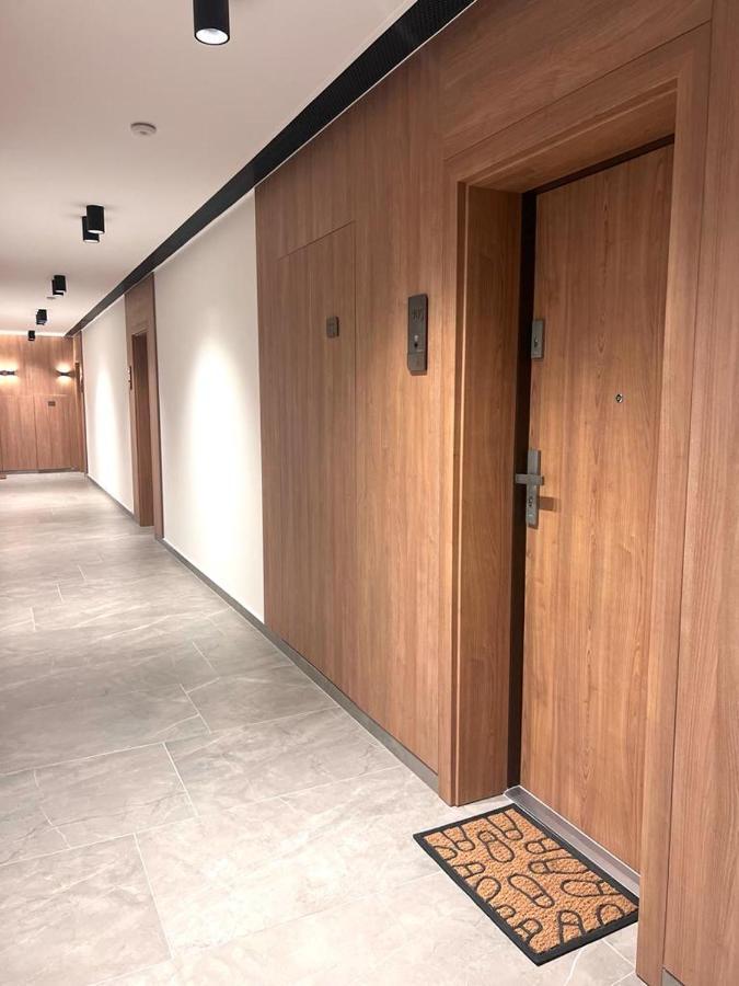 Brasovista - Paj Premium In Urban Plaza * Braşov